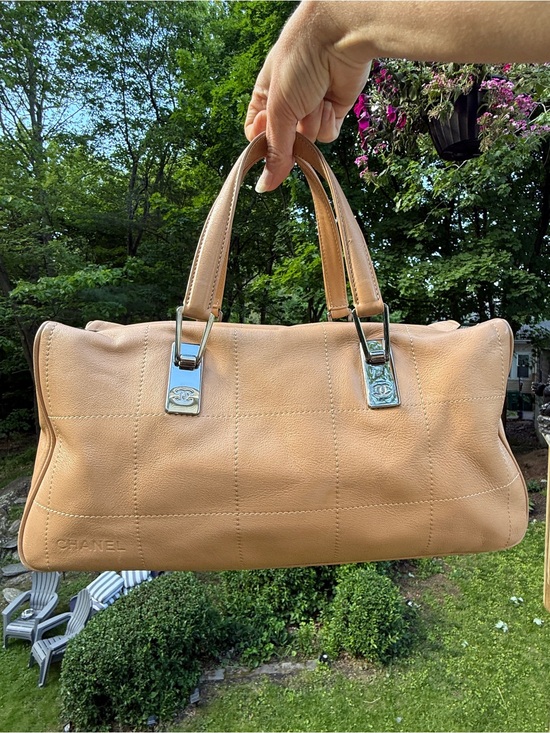 CHANEL Handbags - Auth CHANEL Tan Chocolate Bar East West Bag crazy stitch Quilted Leather Satchel